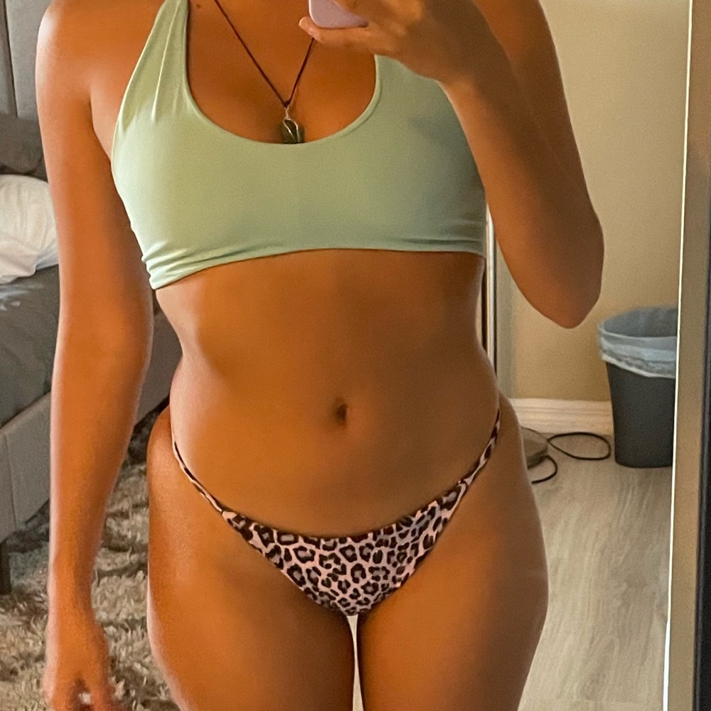 Free Bottoms: Leopard Pink Print